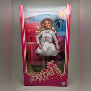 NEW Barbie the Movie Margot Robbie Doll in Pink Blue Matching Set Outfit